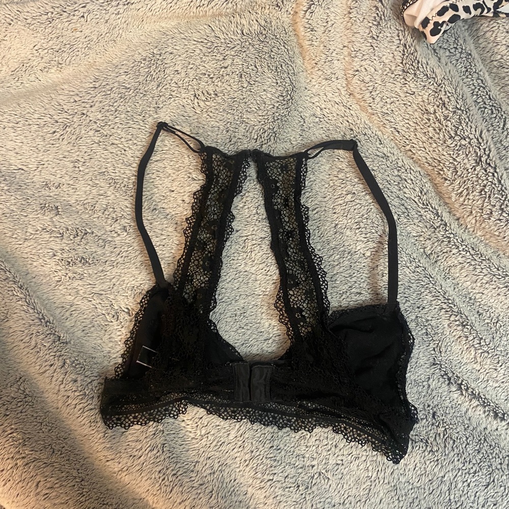 NWOT Victoria secret black lace bralette